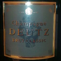 CHAMPAGNE
