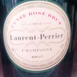 ROSÉ BRUT