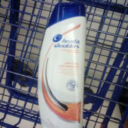 SHAMPOOING ANTIPELLICULE