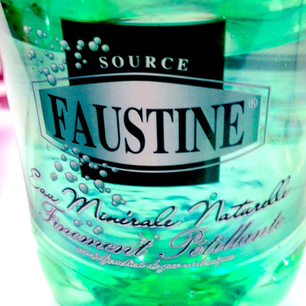 EAU GAZÉIFIÉE
